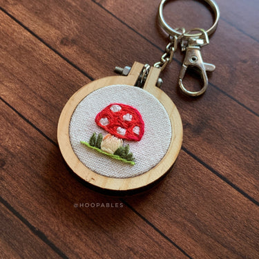 Mushroom Keychain 4cm (Preorder)