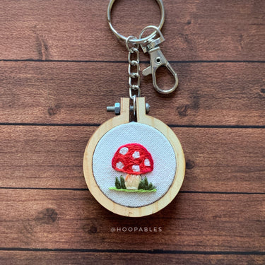 Mushroom Keychain 4cm (Preorder)