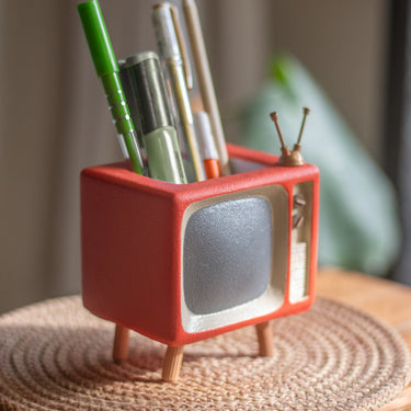 Retro TV Desk Organiser (Retro Red)
