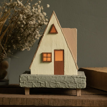 Tealight Cottage (Beige & Brown)