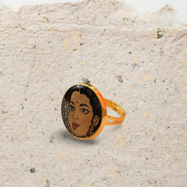 Apsara Ring - Kala Curry