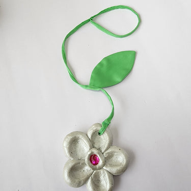 FLOWER BAG CHARM - Kala Curry