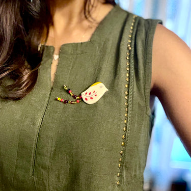 Lil Kuruvi Classic Brooch