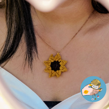 Soorajmukhi Pendant - Kala Curry