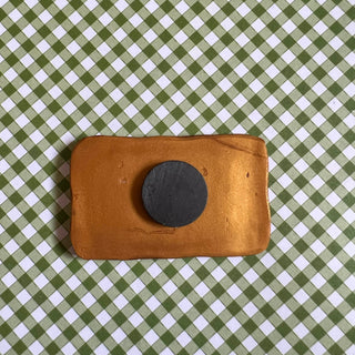 The Gold Biscuit - Kala Curry